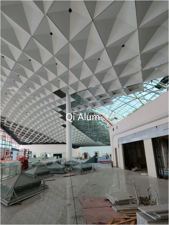 Shopping mall interior Aluminum sheet 3D design ceiling project